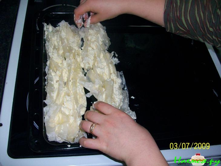 Тиропита. (Пирог с брынзой) Тиропита. (Пирог с брынзой)