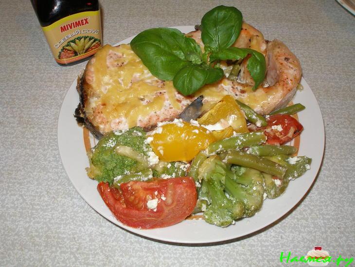 Семга с овощным гарниром сразу