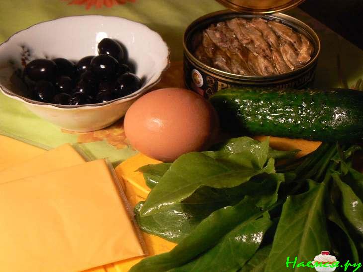 Салат "Рыбка в постельке"