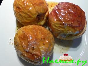 Запеченные яблоки с начинкой Запеченные яблоки с начинкой