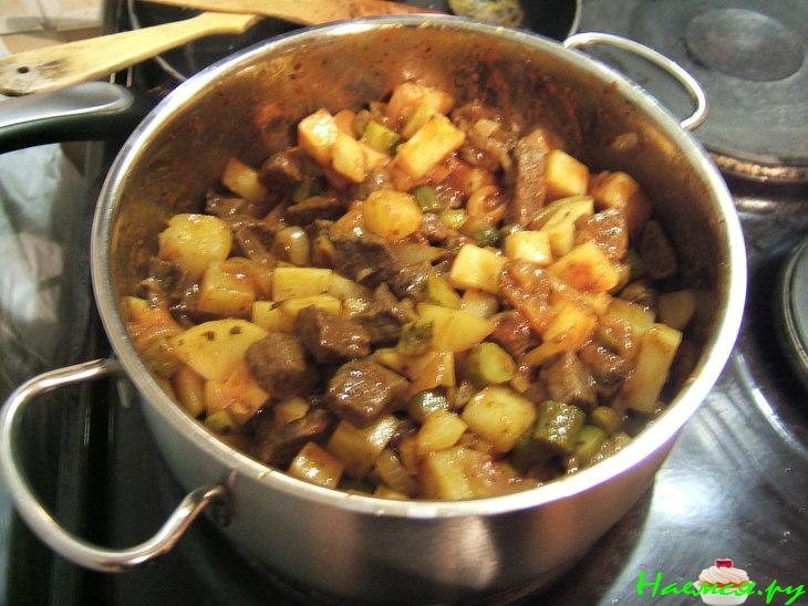 Азу по-татарски (говядина)