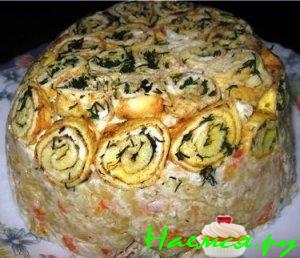 Салат "Шарлотка" с яичными блинчиками