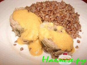 Тушёная свинина с йогуртовым соусом