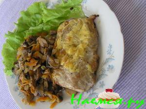 Запечённые свиные кусочки шейного карбонада в французской горчице Запечённые свиные кусочки шейного карбонада в французской горчице