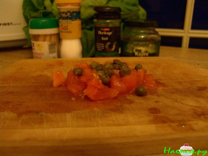 Мясные рулетики в беконе