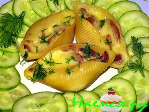 Фаршированные грибами ракушки