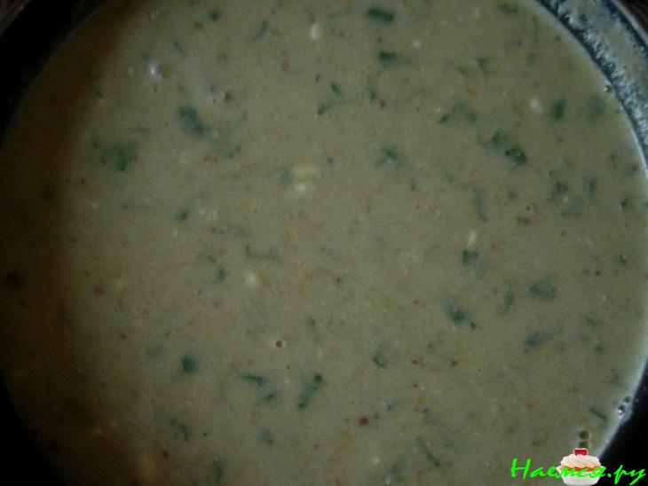 Лимонный суп-пюре с овощами и фисташками Лимонный суп-пюре с овощами и фисташками