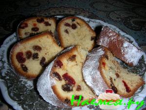 Кекс "Вишенка и Изюминка"