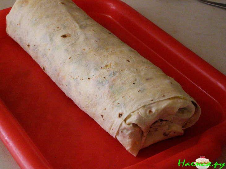 Рулет закусочный со сложной начинкой