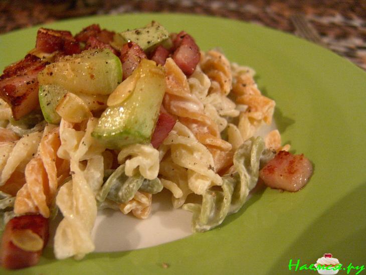 Ужин за 20 мин с беконом и кабачком (4)