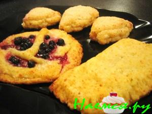 'Слоеное' творожное тесто и выпечка из него