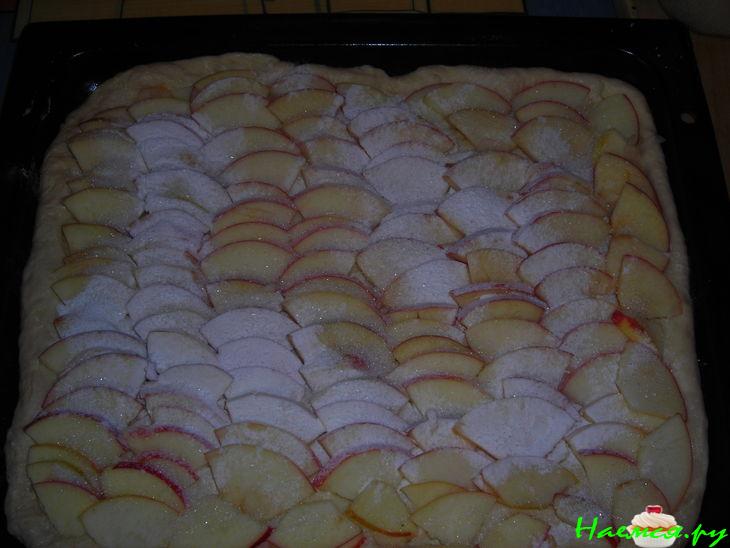 Закрытый яблочный пирог 