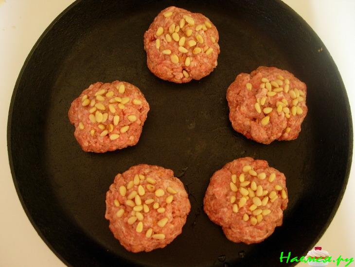 Кухня древнего Рима - Запеченные котлеты (ISICIA OMENTATA) Кухня древнего Рима - Запеченные котлеты (ISICIA OMENTATA)