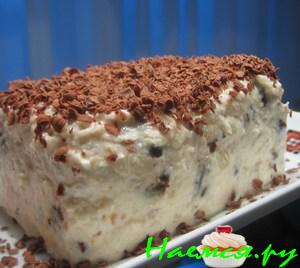 Чернослив, орехи, сметана