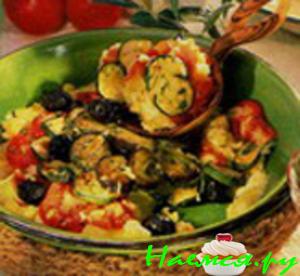 Овощи, запеченные с картофельным пюре