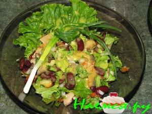 Фасолевый салат с маринованными грибами Фасолевый салат с маринованными грибами