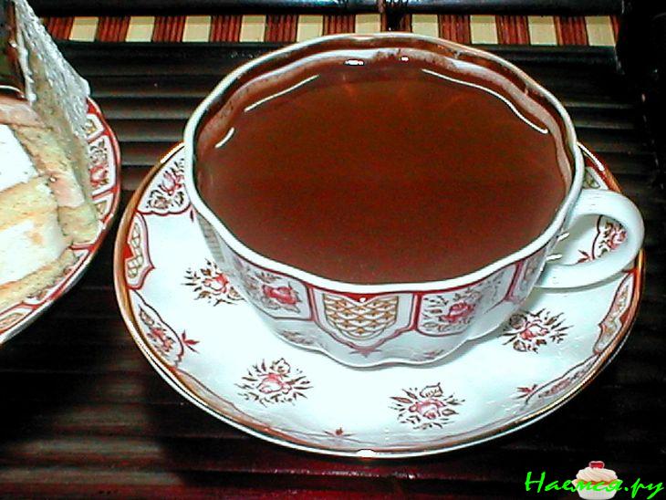 Горячий шоколад с корицей и ванилью