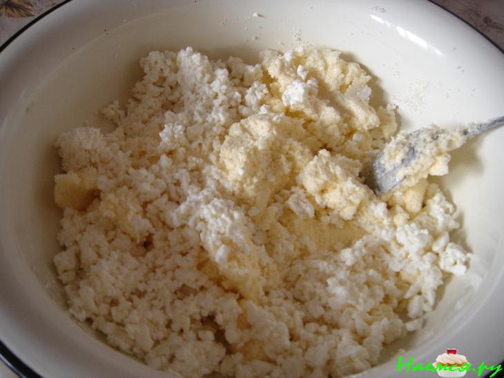 Творожно-абрикосовый пирог с черешней Творожно-абрикосовый пирог с черешней