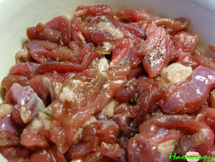 Лазанья из макарон с брокколи и мясом