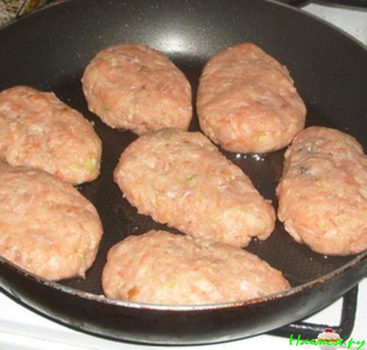 Рыбно-кабачковые зразы с грибами