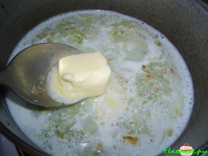 Суп с брокколи и сыром