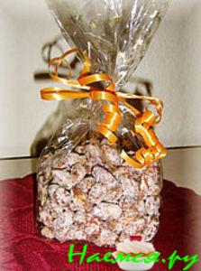 Жареный миндаль в сахаре