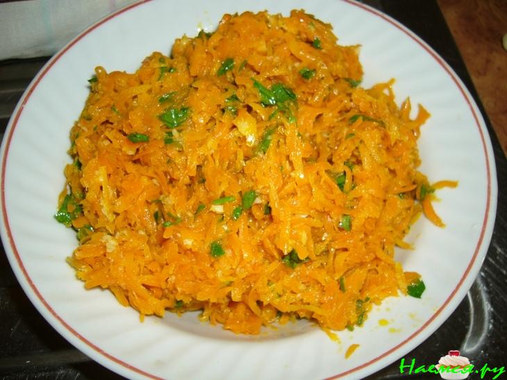 Баклажаны фаршираванные морковью Баклажаны фаршираванные морковью