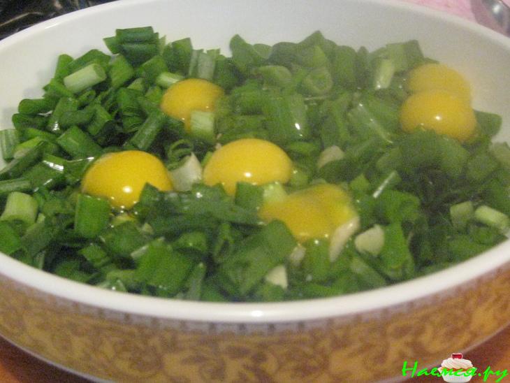 Пирог с зеленым луком