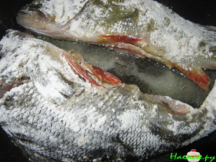 Окунь в татарском соусе