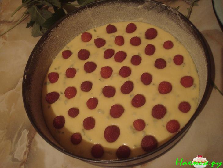 Тортик 'Мятный вечер в малиновых облаках' Тортик 'Мятный вечер в малиновых облаках'