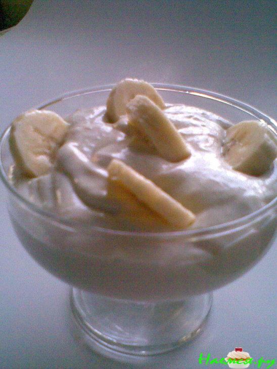 Творожно-банановый десерт