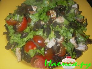 Салат с индейкой и опятами Салат с индейкой и опятами