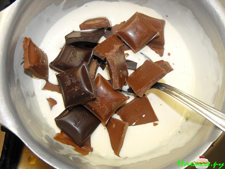 Пирожные со сливочным тоффи и шоколадом