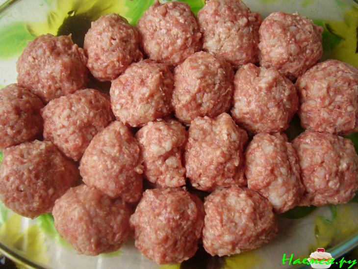 Тефтели с рисом