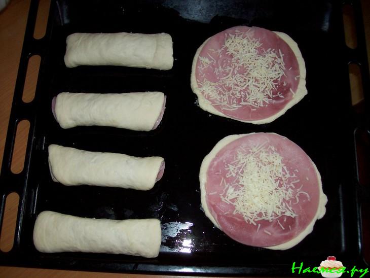 Рулетики с ветчиной и сыром