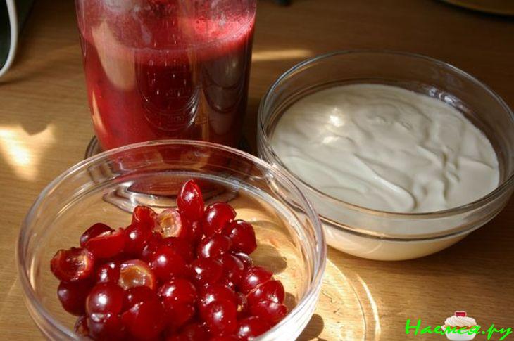 Бланманже "Красное на белом" Бланманже "Красное на белом"