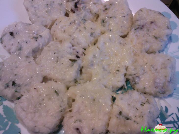 Ленивые вареники с зеленью и сыром