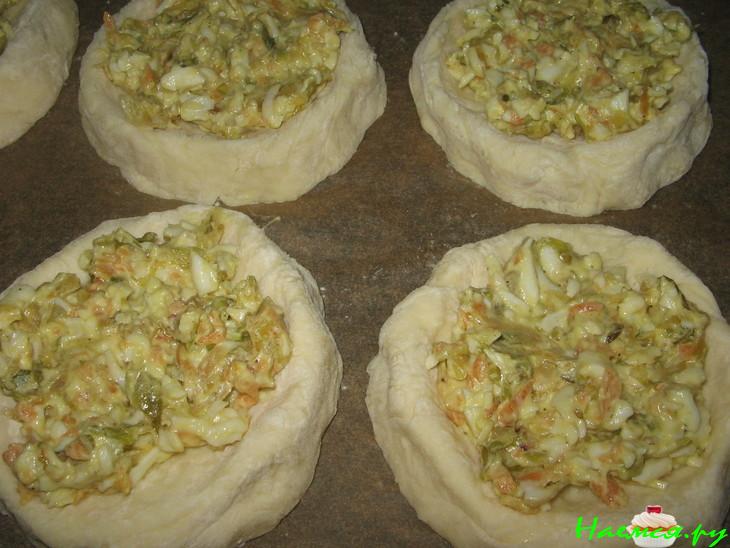 Ватрушки картофельные с капустой и яйцом