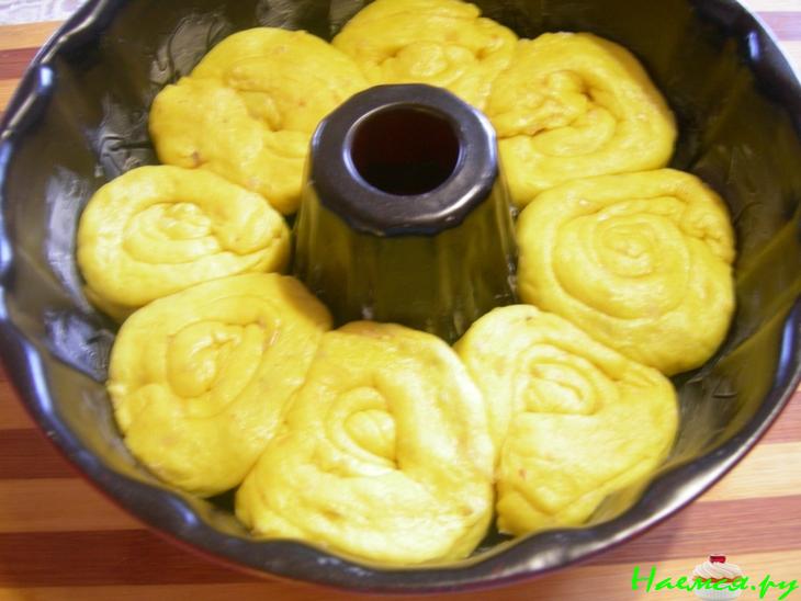 Дрожжевой пирог с печеночной начинкой Дрожжевой пирог с печеночной начинкой