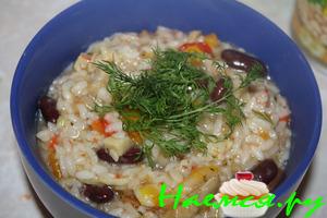 Вкусный рис с овощами