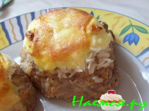 Мясные ватрушки с рисом и сыром