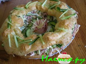 Торт с ветчиной из заварного теста