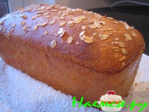 Хлебушек овсяный, только что из печи (у меня из духовки)