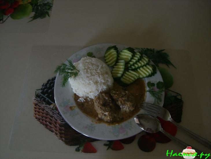 "Котлеты в соусе"