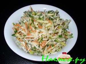 Салат с сельдереем