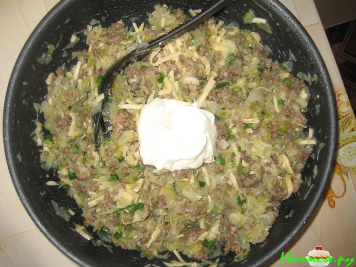 Запеканка капустная с фаршем в тесте