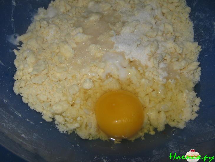 Пирог вишнево-смородиновый с шоколадом Пирог вишнево-смородиновый с шоколадом