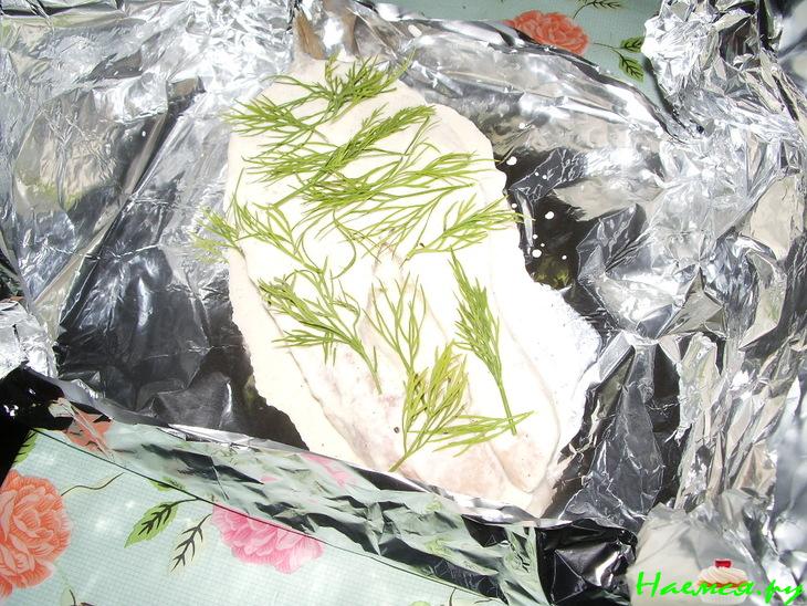 Стейк форели в фольге