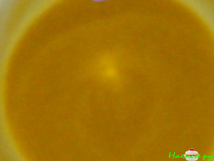 Куличи дрожжевые с шафраном и коринкой Куличи дрожжевые с шафраном и коринкой