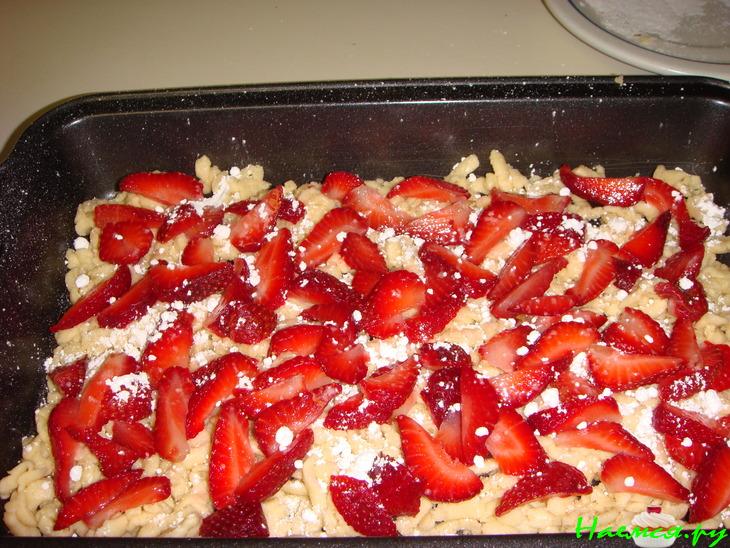 Пирожное 'Клубничка в какао' Пирожное 'Клубничка в какао'